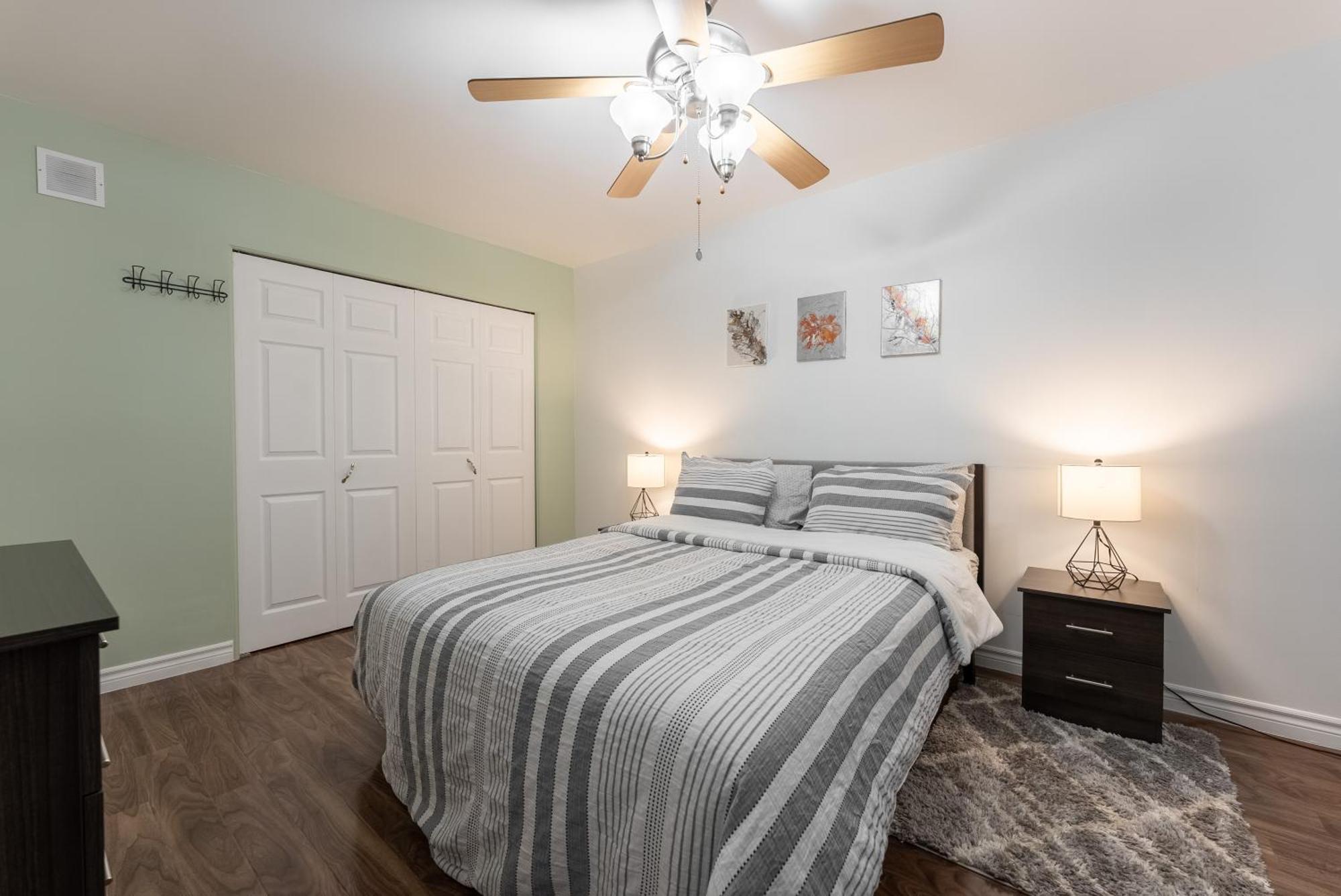 Comfortable Spacious House With Parking Brossard Extérieur photo